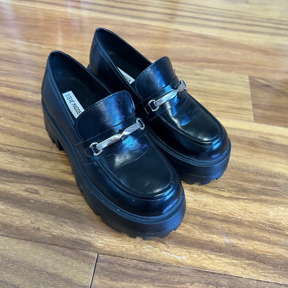 Steve Madden Major Loafer Size 7 US Women